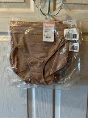 Warners 3XL/10 Toasted Almond Lace-Trim Bikini Briefs Bundle of 4 Pair NWT